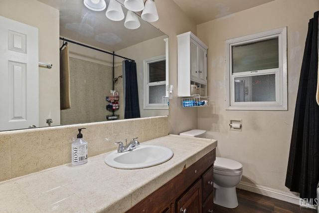 340 Western Drive, Bakersfield, CA 93309