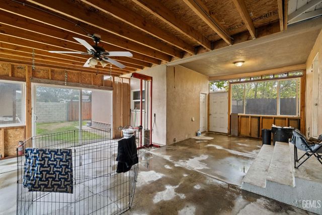 340 Western Drive, Bakersfield, CA 93309