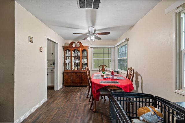 340 Western Drive, Bakersfield, CA 93309