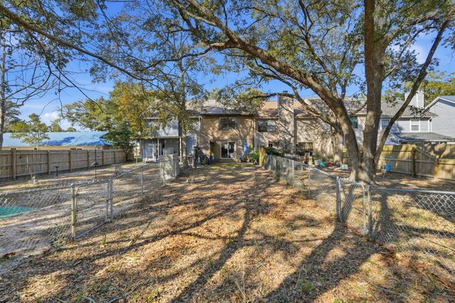 208 Cloverdale Boulevard UNIT 8, Fort Walton Beach, FL 32547