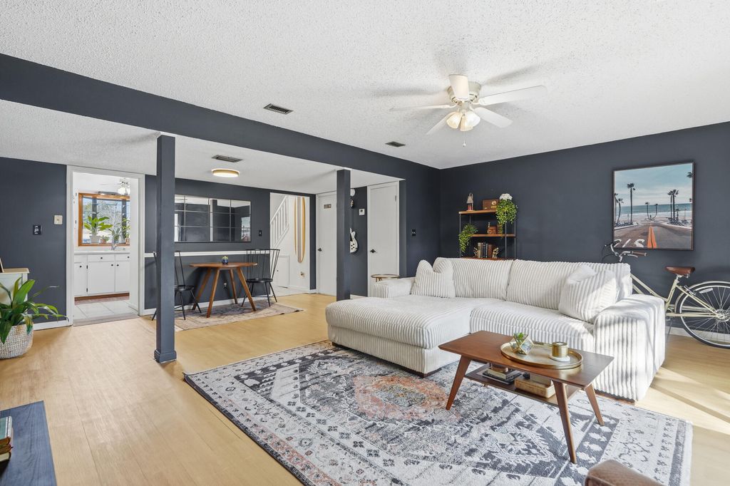 208 Cloverdale Boulevard UNIT 8, Fort Walton Beach, FL 32547