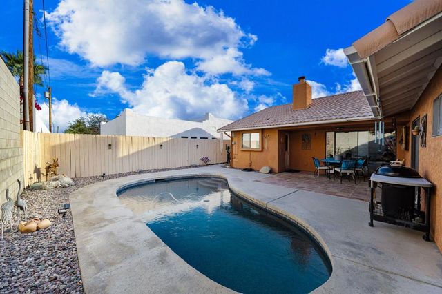 54545 Avenida Obregon, La Quinta, CA 92253