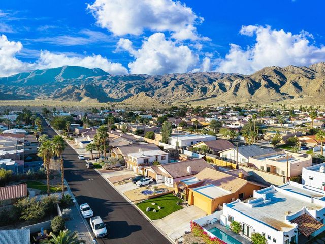 54545 Avenida Obregon, La Quinta, CA 92253