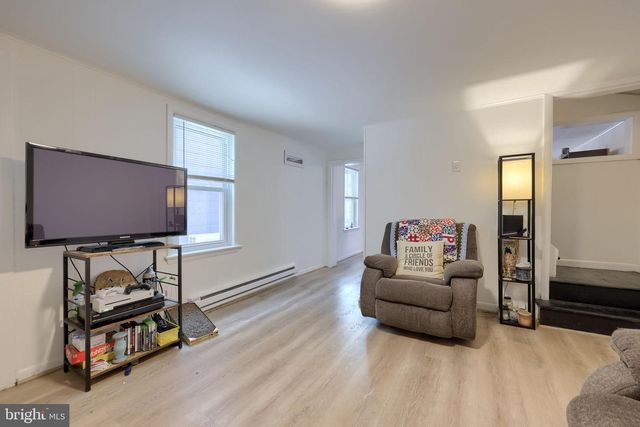 420 E MARKET ST, Marietta, PA 17547