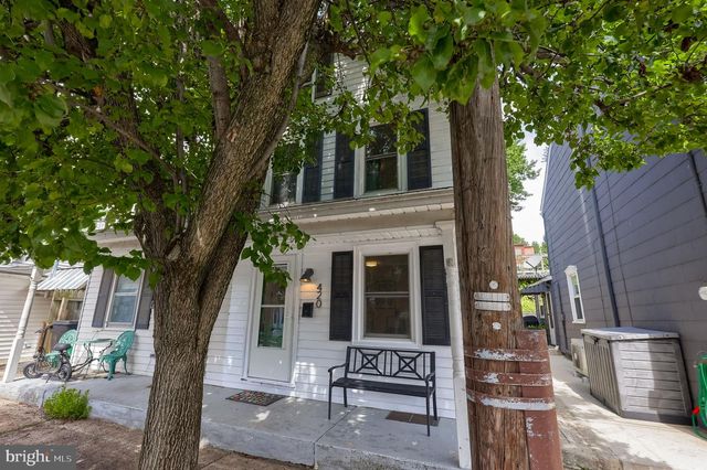 420 E MARKET ST, Marietta, PA 17547