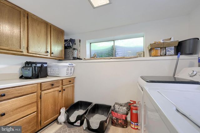 420 E MARKET ST, Marietta, PA 17547
