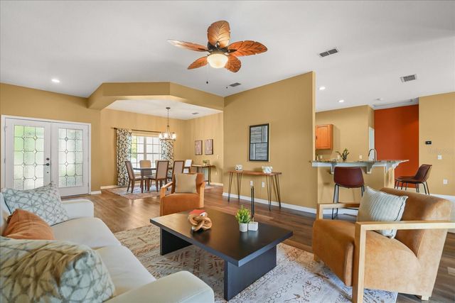 244 LARGO DRIVE, Kissimmee, FL 34759