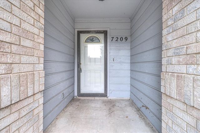 7209 Windy Ridge Dr, Corpus Christi, TX 78413