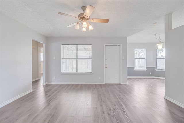 7209 Windy Ridge Dr, Corpus Christi, TX 78413