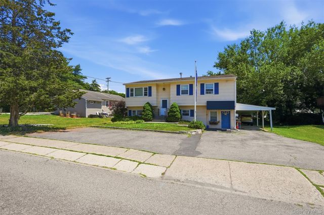 3 Pierces Road, Newburgh, NY 12550