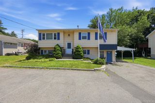 3 Pierces Road, Newburgh, NY 12550