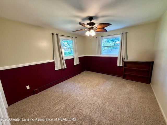 5004 Plum Hollow Drive, Lansing, MI 48917