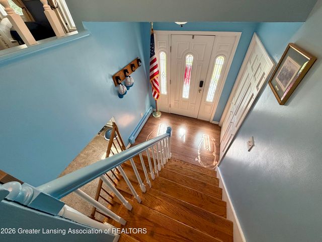 5004 Plum Hollow Drive, Lansing, MI 48917