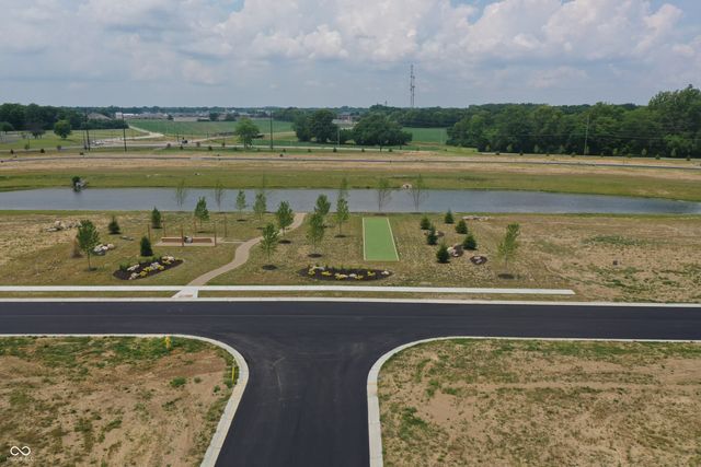 1627 Mill Pond Lane, Franklin, IN 46131