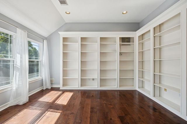 1818 Hillgreen Drive, Katy, TX 77494