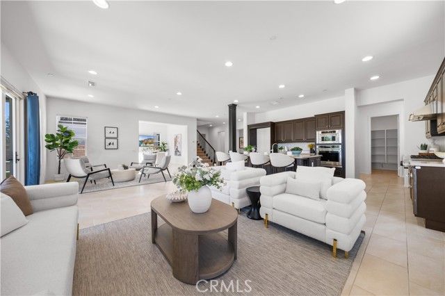 638 E Tangerine Street, Azusa, CA 91702