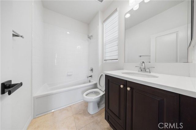 638 E Tangerine Street, Azusa, CA 91702