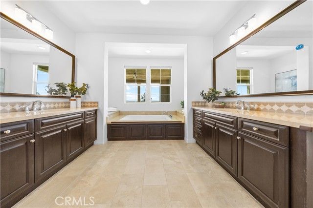 638 E Tangerine Street, Azusa, CA 91702