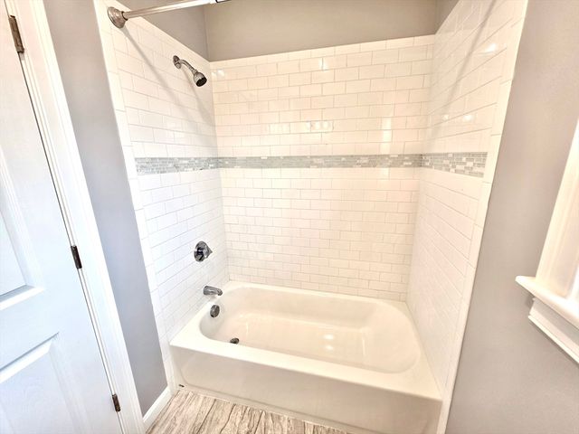 41 Benefit St 2, Pawtucket, RI 02861