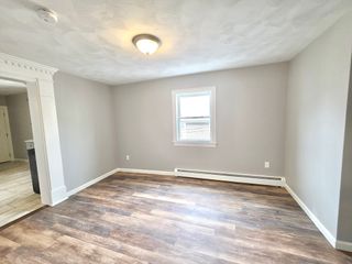 41 Benefit St 2, Pawtucket, RI 02861