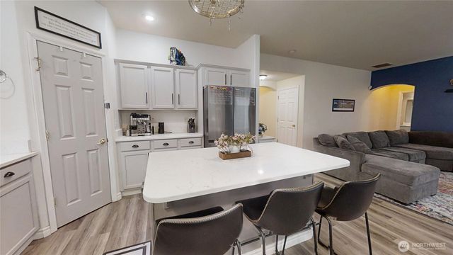 736 G Street SW, Tumwater, WA 98512