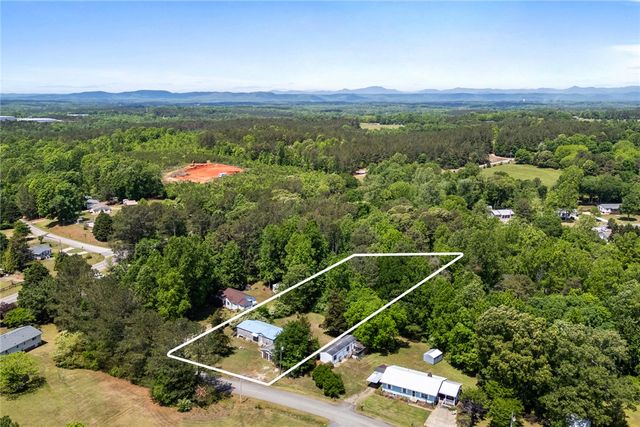 209 Short Cut Road, Westminster, SC 29693
