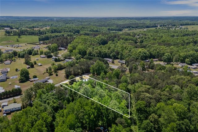 209 Short Cut Road, Westminster, SC 29693