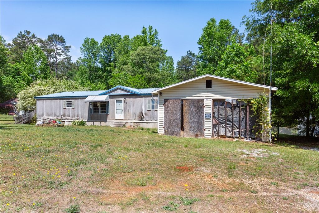 209 Short Cut Road, Westminster, SC 29693