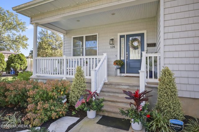 128 Peach Street, Tinton Falls, NJ 07724