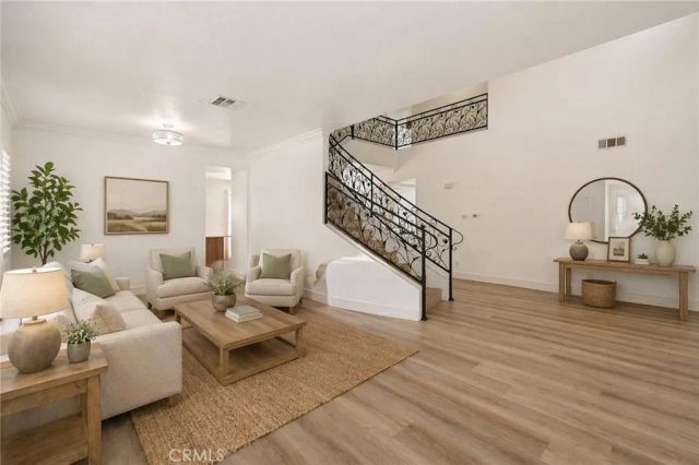 5840 Redhaven St, Eastvale, CA 92880