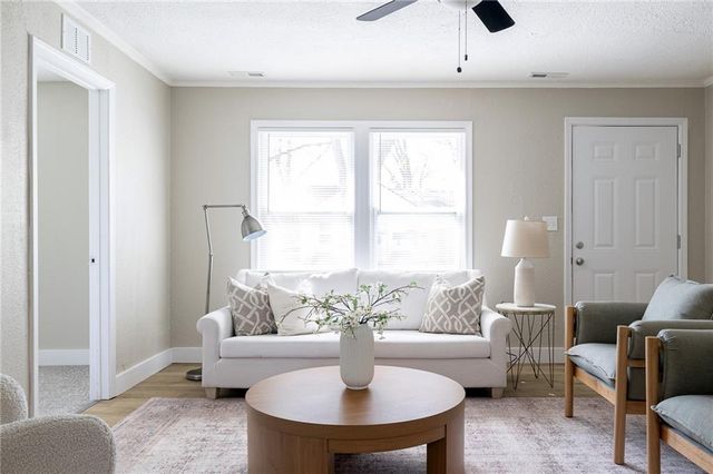 5819 Ridgeway Avenue, Kansas City, MO 64133