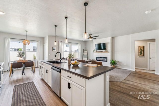17413 N Santimon Way, Nampa, ID 83687