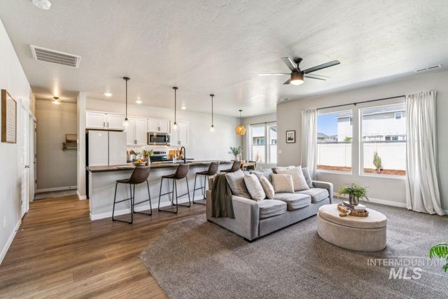 17413 N Santimon Way, Nampa, ID 83687