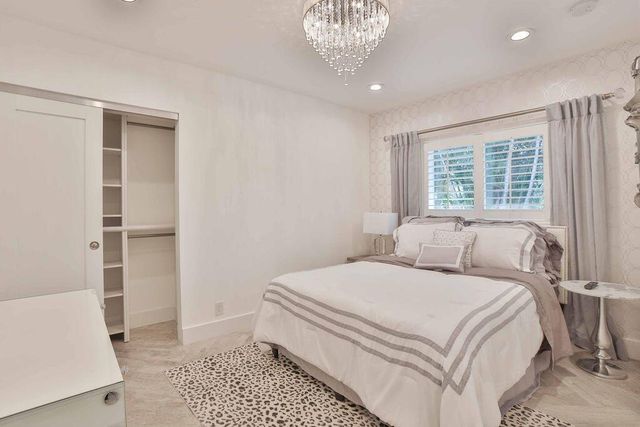 713 Forsyth Street, Boca Raton, FL 33487
