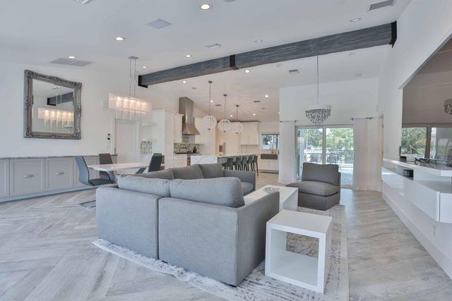 713 Forsyth Street, Boca Raton, FL 33487