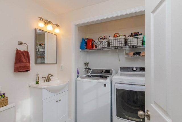 65 Farm Hill Road, Leominster, MA 01453