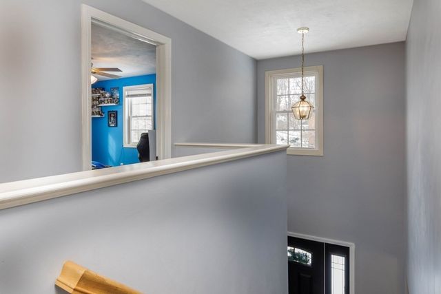 65 Farm Hill Road, Leominster, MA 01453