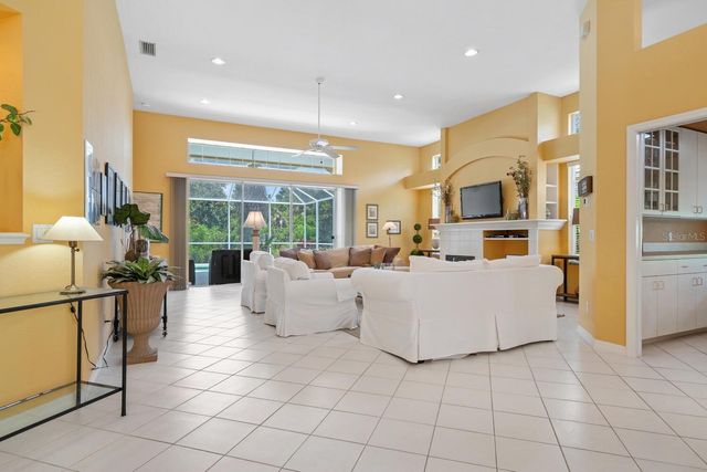 4374 MIRABELLA CIRCLE, Bradenton, FL 34210
