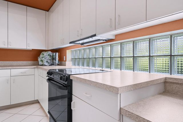 4374 MIRABELLA CIRCLE, Bradenton, FL 34210