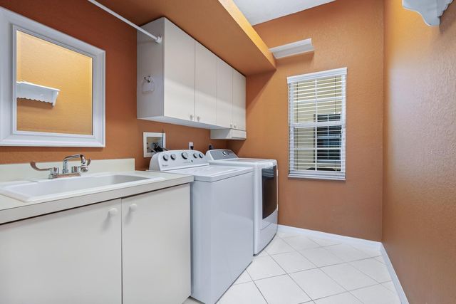 4374 MIRABELLA CIRCLE, Bradenton, FL 34210