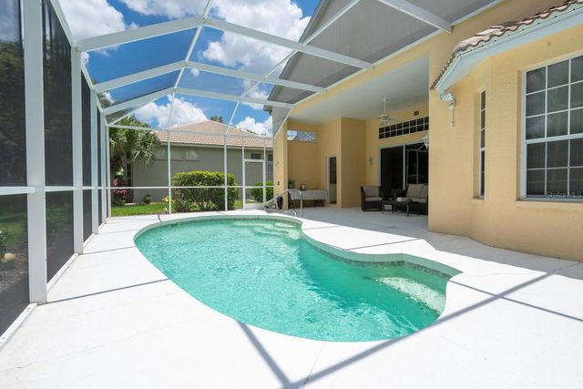 4374 MIRABELLA CIRCLE, Bradenton, FL 34210
