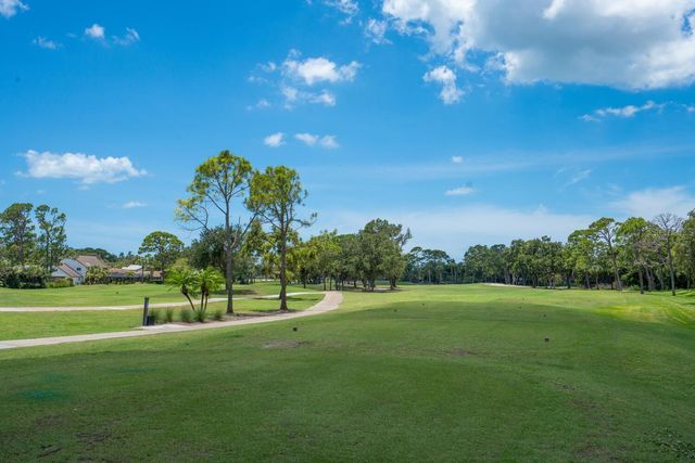 4374 MIRABELLA CIRCLE, Bradenton, FL 34210