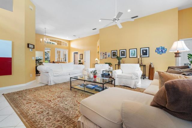 4374 MIRABELLA CIRCLE, Bradenton, FL 34210