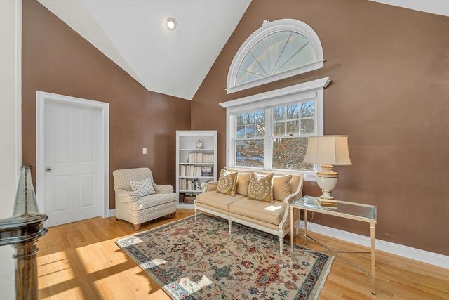1 Clock Tower Drive, Wellesley, MA 02481