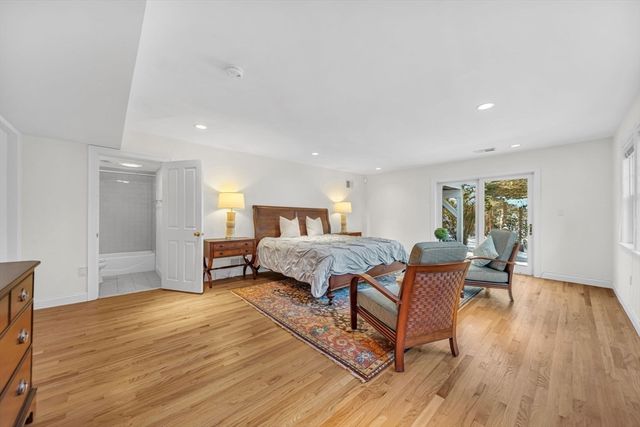 1 Clock Tower Drive, Wellesley, MA 02481