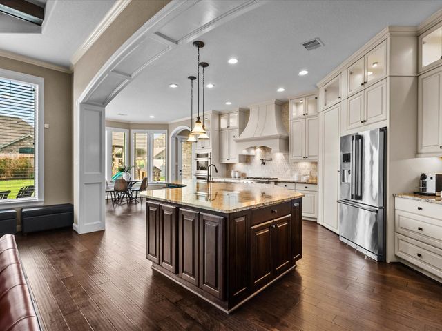 2206 Bailey Bend Lane, Friendswood, TX 77546