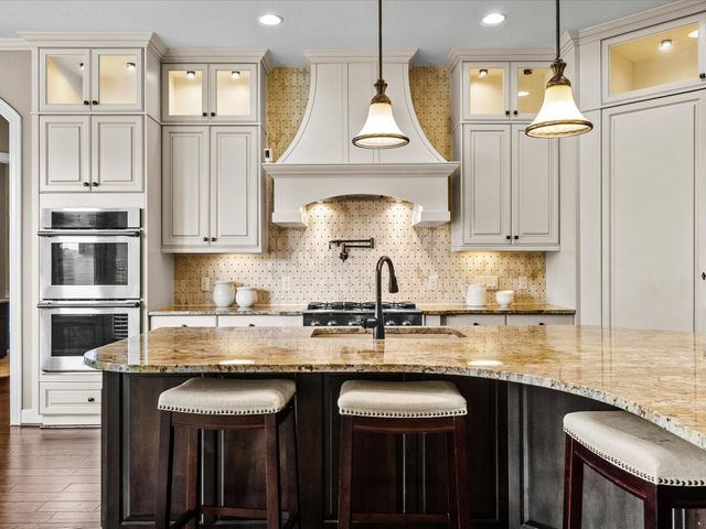 2206 Bailey Bend Lane, Friendswood, TX 77546