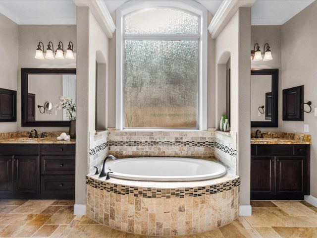 2206 Bailey Bend Lane, Friendswood, TX 77546