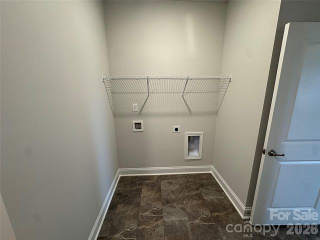 140 Swan Park Lane 16, Statesville, NC 28625