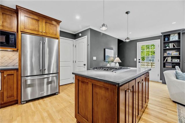 7117 Cedar Street, Prairie Village, KS 66208